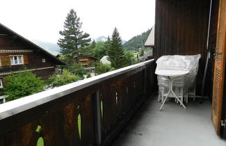 Photo 3 - 2 bedroom Apartment in Saanen with garden