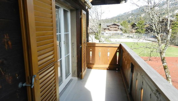 2 bedroom Apartment in Saanen with garden - Photo 4