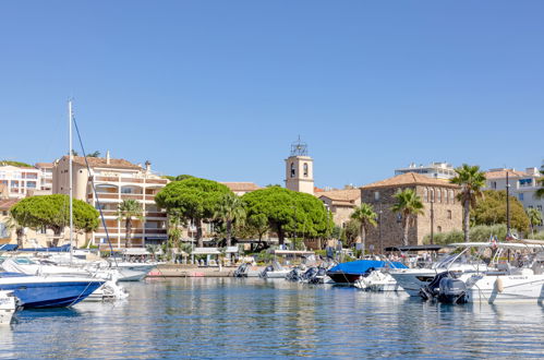 Foto 32 - Apartamento de 2 quartos em Sainte-Maxime com piscina e vistas do mar