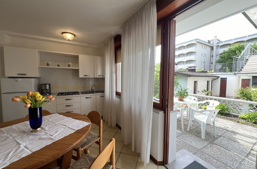 Photo 6 - 1 bedroom Apartment in Lignano Sabbiadoro with garden