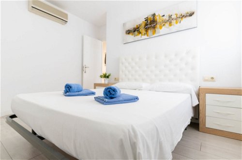 Foto 4 - Appartamento con 2 camere da letto a Castelló d'Empúries con terrazza e vista mare