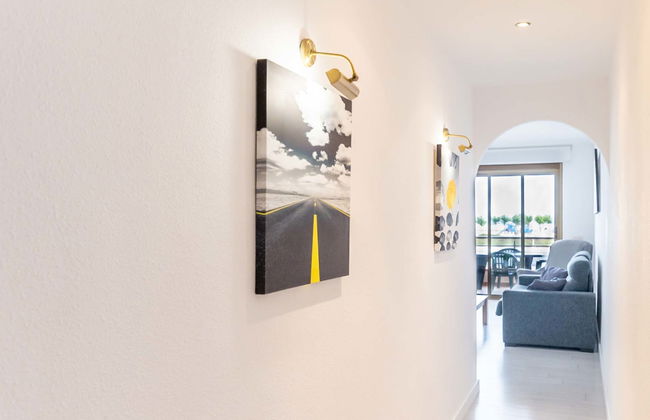 2 bedroom Apartment in Castelló d'Empúries with terrace - Photo 18