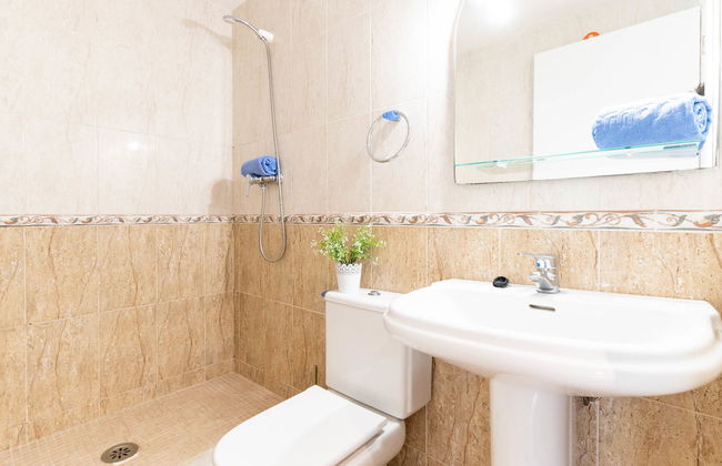 2 bedroom Apartment in Castelló d'Empúries with terrace - Photo 17