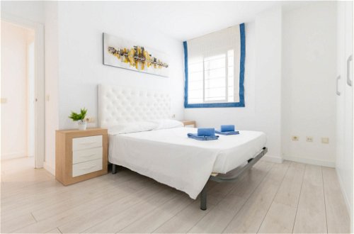 Foto 11 - Apartamento de 2 quartos em Castelló d'Empúries com terraço e vistas do mar