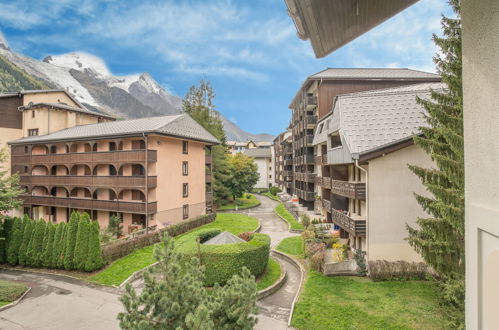 Foto 5 - Apartment mit 2 Schlafzimmern in Chamonix-Mont-Blanc mit blick auf die berge