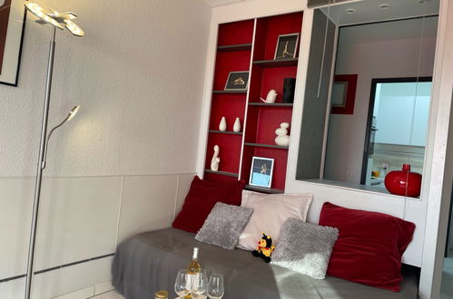 Photo 7 - 1 bedroom Apartment in Le Grau-du-Roi with swimming pool and terrace