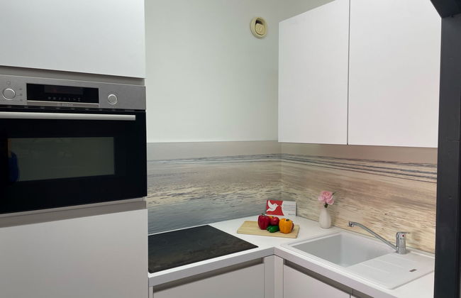 2 bedroom Apartment in Le Grau-du-Roi with swimming pool and terrace - Photo 9