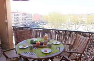 Foto 1 - Apartamento de 1 habitación en Fréjus con terraza