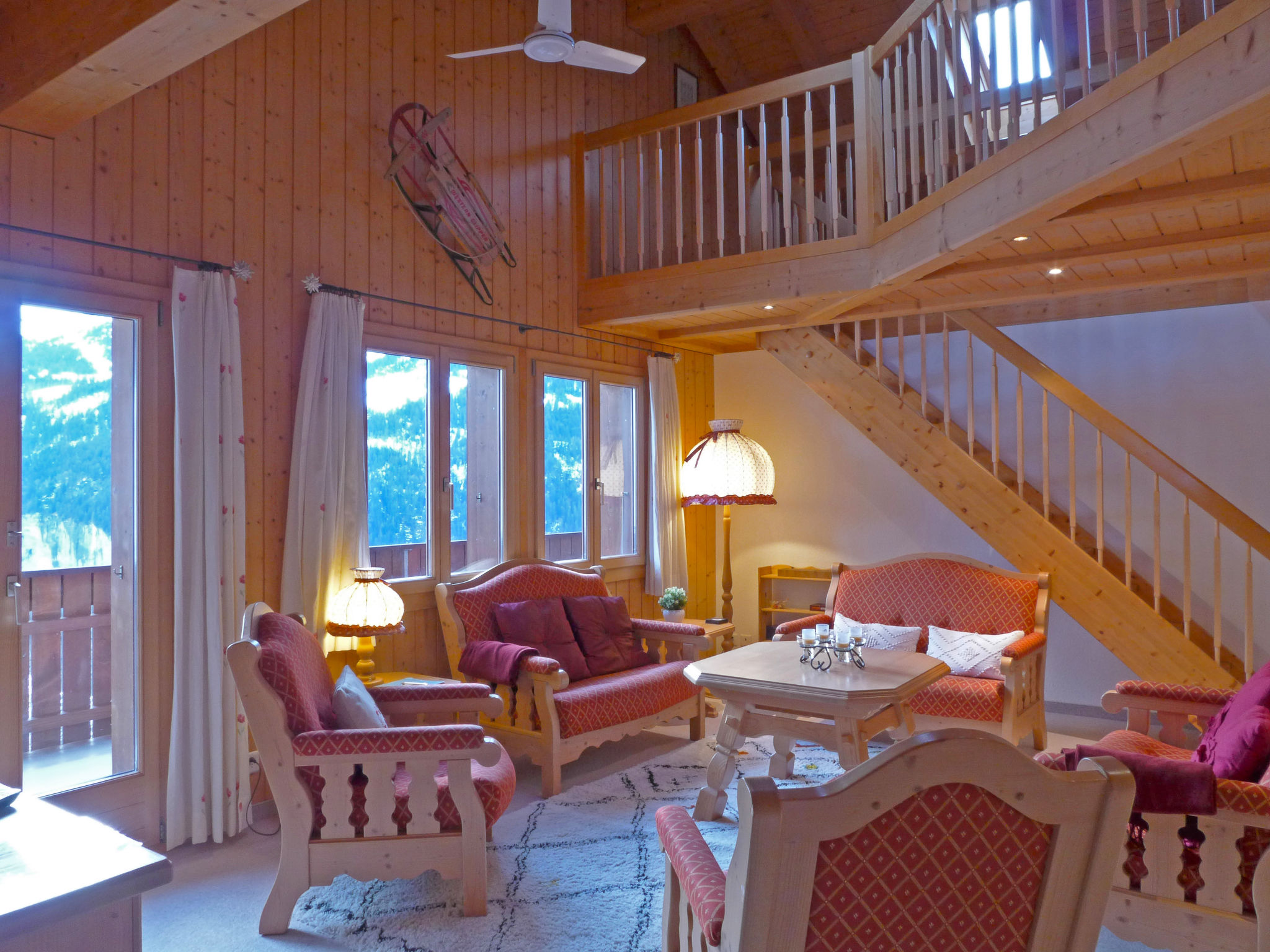 Foto 2 - Apartamento de 3 habitaciones en Lauterbrunnen con vistas a la montaña