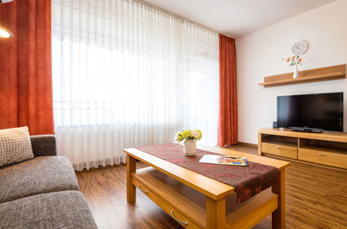 Foto 2 - Appartamento con 1 camera da letto a Lahnstein con piscina e sauna