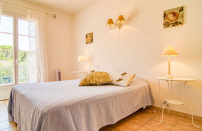 Casa de 5 quartos em Vidauban com piscina privada e jardim - Foto 4