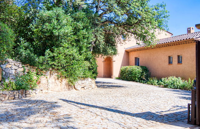 Casa de 5 quartos em Vidauban com piscina privada e jardim - Foto 38