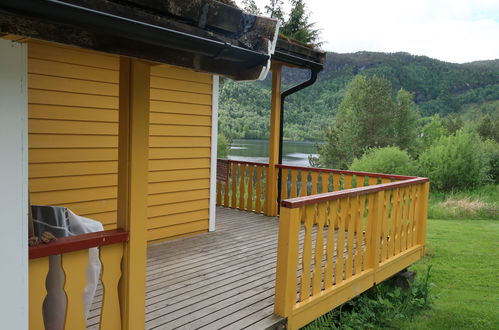 Photo 17 - Maison de 2 chambres à Dale avec jardin et terrasse