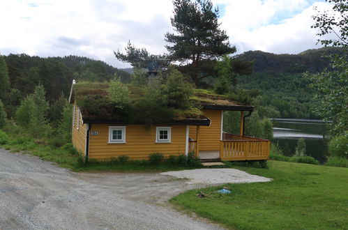 Photo 25 - Maison de 2 chambres à Dale avec jardin et terrasse