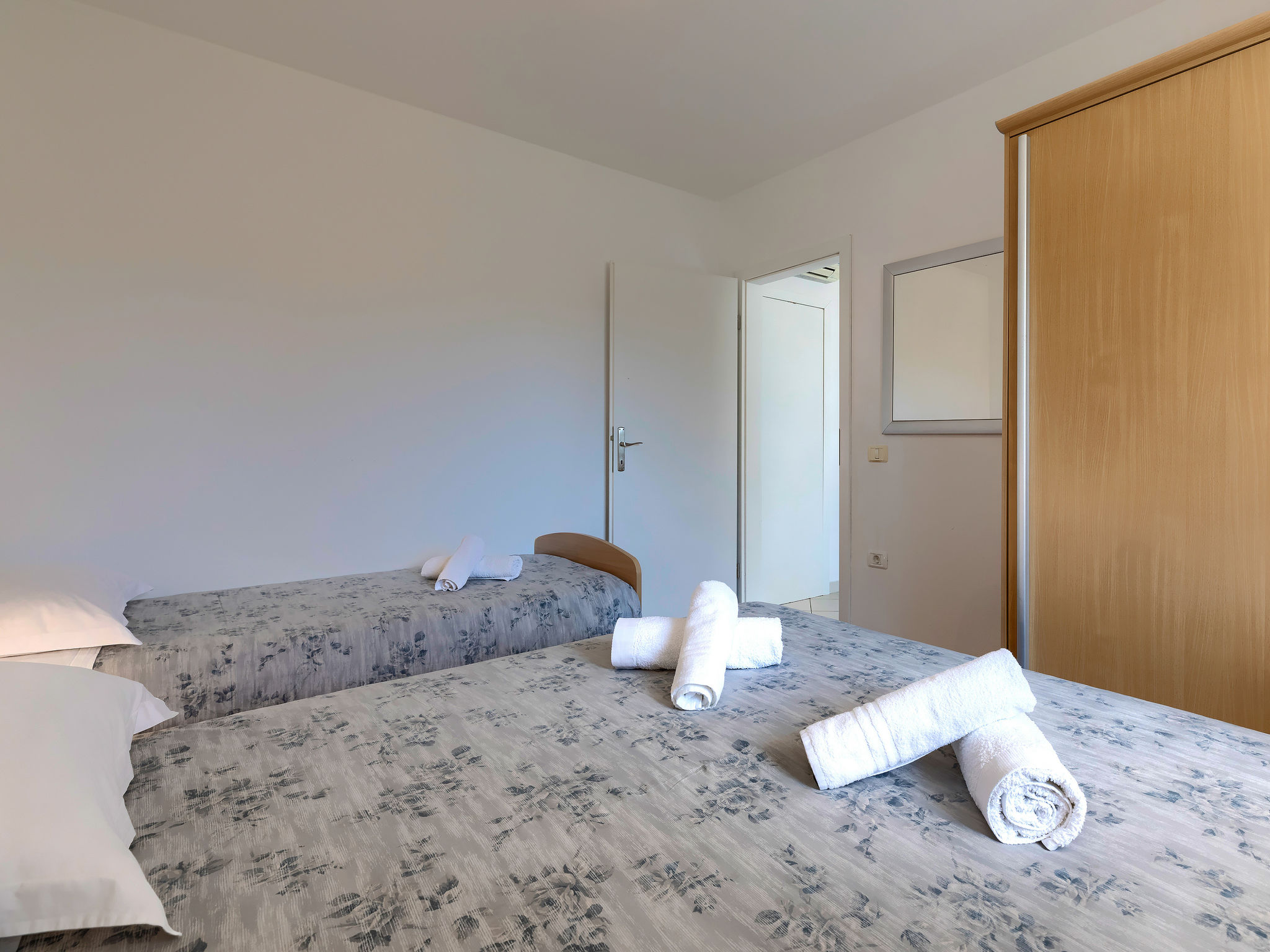 Foto 23 - Appartamento con 1 camera da letto a Žminj con piscina e vista mare