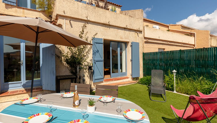 Photo 1 - Maison de 3 chambres à Carqueiranne avec jardin et terrasse