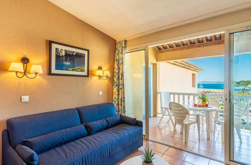 Foto 6 - Apartamento de 1 quarto em Six-Fours-les-Plages com piscina e terraço