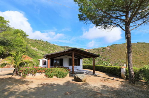 Photo 6 - Maison de 3 chambres à Capoliveri avec jardin et terrasse