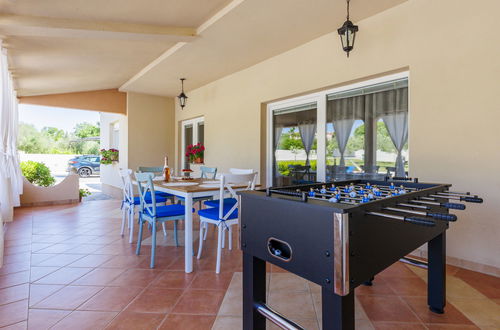 Foto 9 - Casa con 3 camere da letto a Marčana con piscina privata e giardino