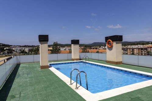 Foto 19 - Apartamento de 2 habitaciones en Lloret de Mar con piscina y vistas al mar