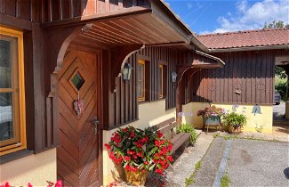 Photo 1 - 2 bedroom Apartment in Treffen am Ossiacher See with garden and mountain view