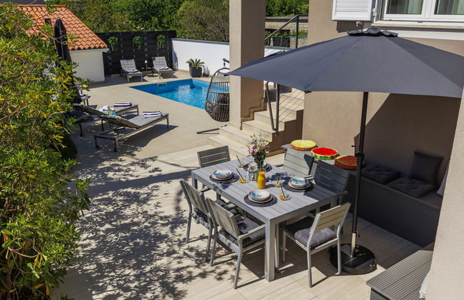 Casa de 4 quartos em Labin com piscina privada e jardim - Foto 16