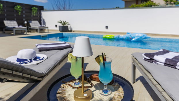 Casa de 4 quartos em Labin com piscina privada e jardim - Foto 2