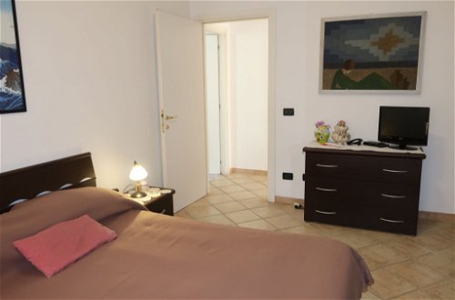 Foto 12 - Apartment mit 1 Schlafzimmer in Civezza mit terrasse und blick aufs meer