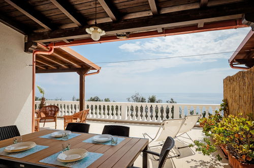 Foto 3 - Apartamento de 2 quartos em Andrano com jardim e terraço