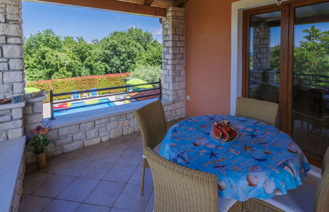 Casa de 9 quartos em Buje com piscina privada e jardim - Foto 18