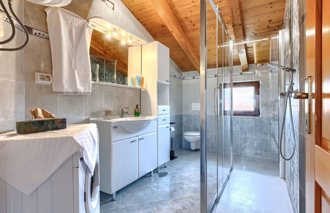 Casa de 9 quartos em Buje com piscina privada e jardim - Foto 48