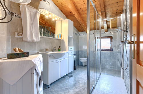 Foto 48 - Casa de 6 quartos em Buje com piscina privada e jardim
