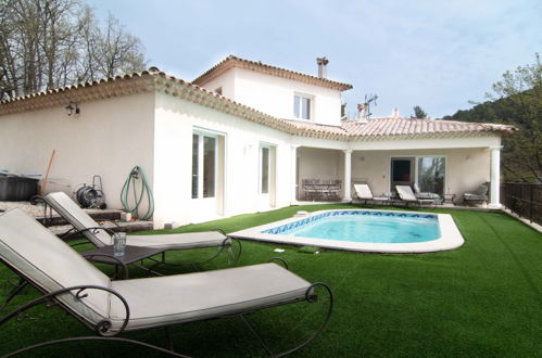 Foto 31 - Haus mit 3 Schlafzimmern in Draguignan mit privater pool und terrasse