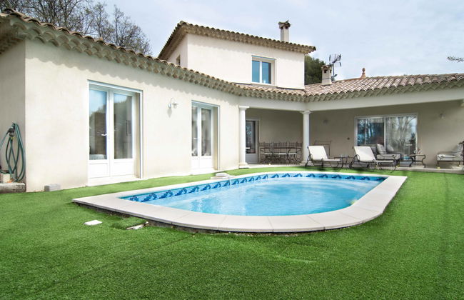 Maison de 4 chambres à Draguignan avec piscine privée et jardin - Photo 1
