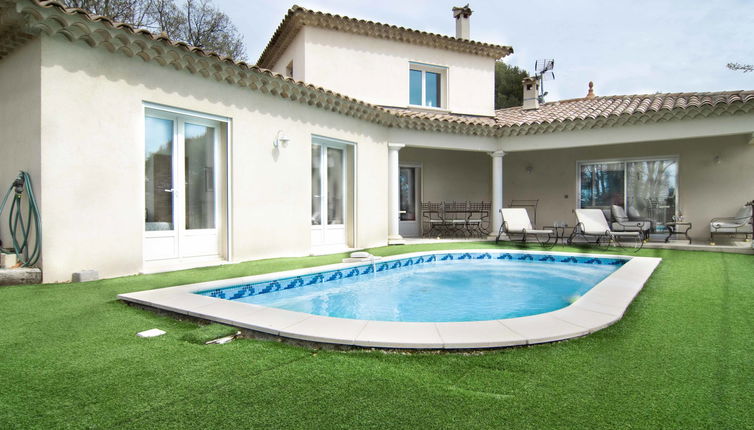 Photo 1 - Maison de 3 chambres à Draguignan avec piscine privée et terrasse