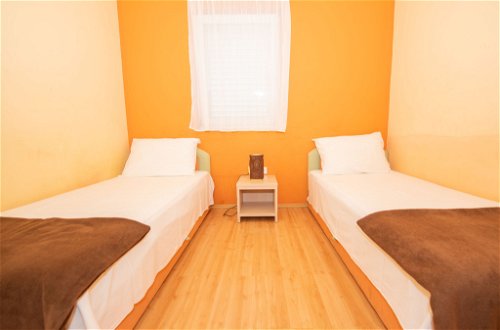 Foto 4 - Apartment mit 1 Schlafzimmer in Makarska mit blick aufs meer