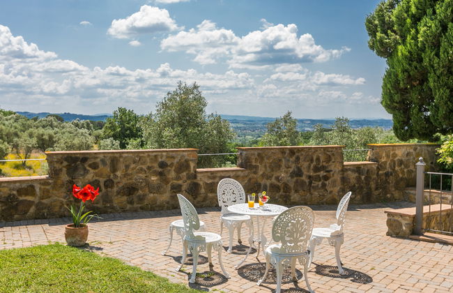 Apartamento de 2 quartos em Capraia e Limite com piscina e jardim - Foto 41