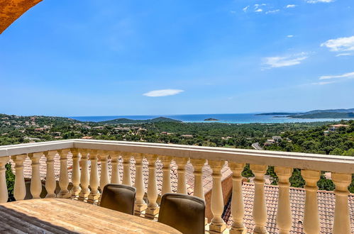 Foto 3 - Apartamento de 3 quartos em Zonza com piscina e vistas do mar