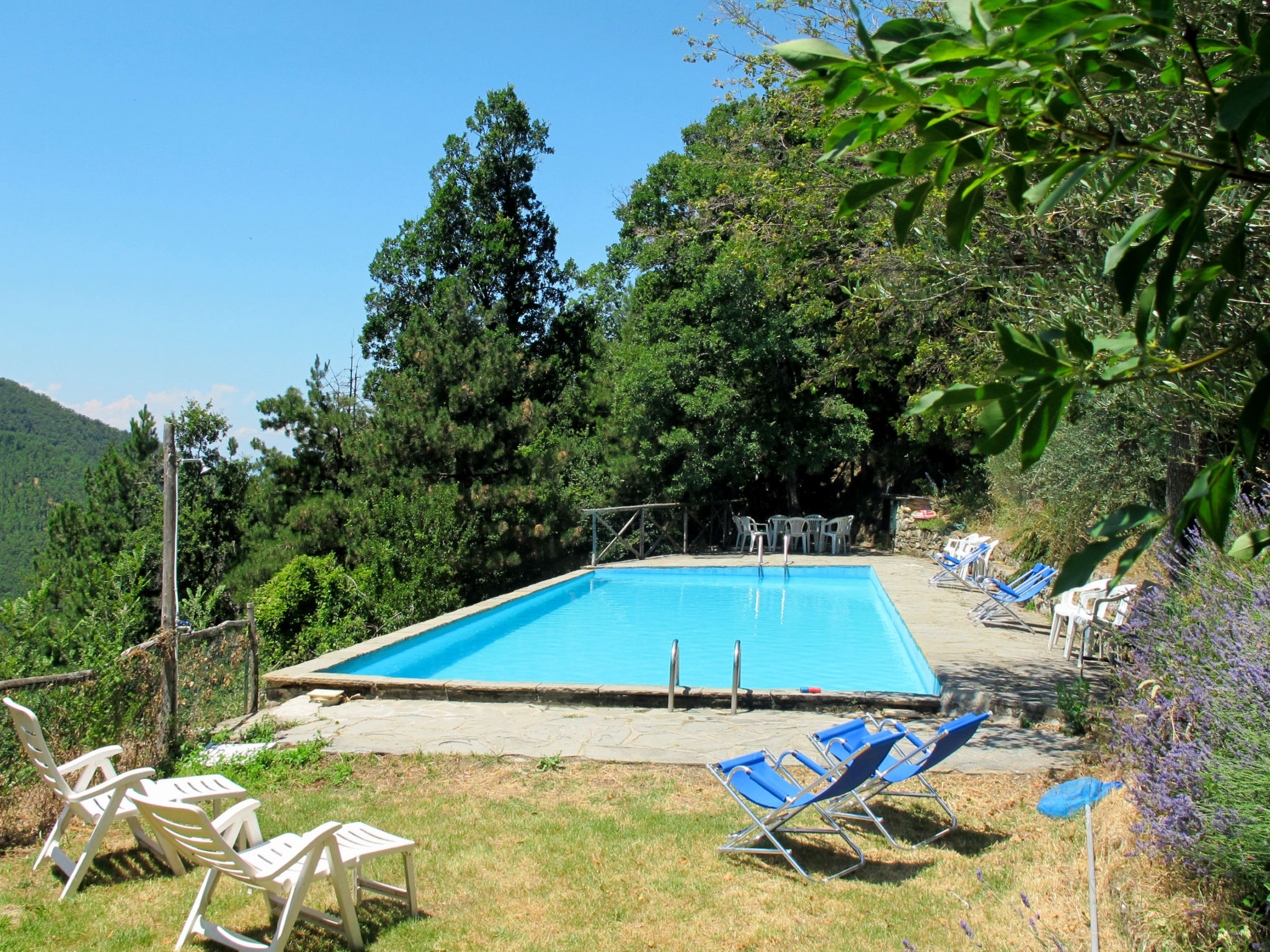 Photo 34 - Maison de 10 chambres à Londa avec piscine et jardin