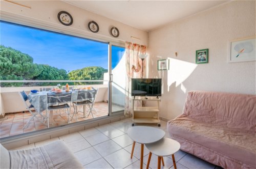 Foto 6 - Apartment mit 2 Schlafzimmern in Le Grau-du-Roi mit terrasse und blick aufs meer