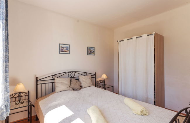 Casa de 4 quartos em Gordes com piscina privada e jardim - Foto 16