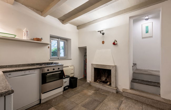 Casa de 3 quartos em Pettenasco com jardim e terraço - Foto 12