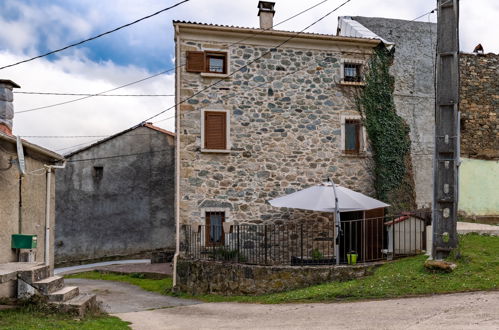 Photo 20 - Appartement de 3 chambres à Ghisoni avec jardin et vues à la mer