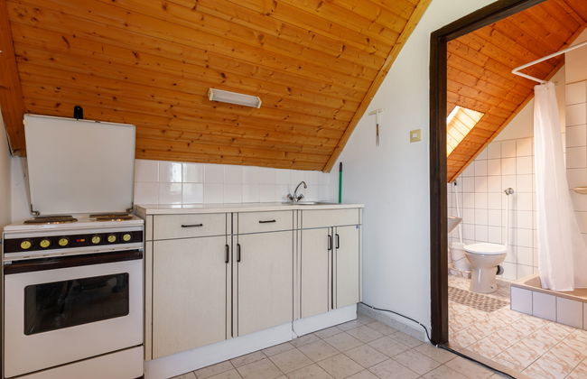 Casa de 4 quartos em Balatonalmádi com piscina privada e jardim - Foto 15