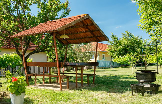 Casa de 4 quartos em Balatonalmádi com piscina privada e jardim - Foto 4