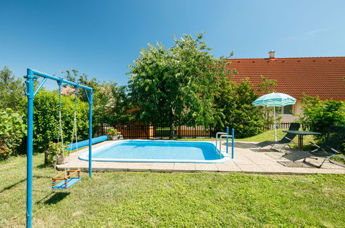 Photo 31 - Maison de 3 chambres à Balatonalmádi avec piscine privée et jardin