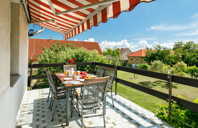 Casa de 4 quartos em Balatonalmádi com piscina privada e jardim - Foto 24