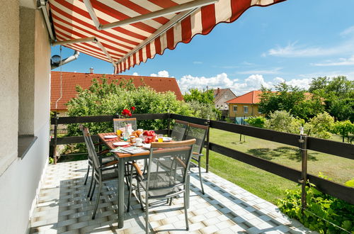 Photo 24 - Maison de 3 chambres à Balatonalmádi avec piscine privée et jardin