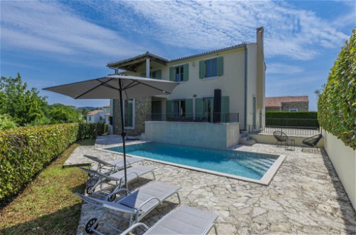 Foto 36 - Casa de 4 quartos em Buje com piscina privada e vistas do mar