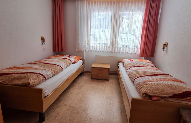 Apartamento de 2 quartos em Saas-Grund com jardim - Foto 37